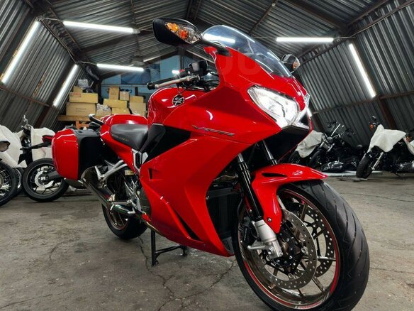 2014 Honda VFR 800, красный, 910000 рублей
