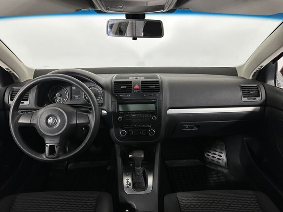2010 Volkswagen Jetta V, красный, 450000 рублей - вид 6