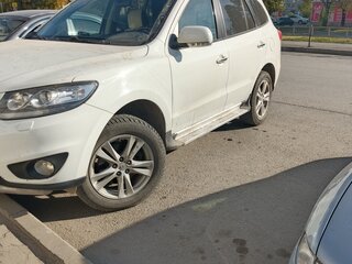 2010 Hyundai Santa Fe II Рестайлинг, белый, 1300000 рублей, вид 3