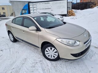 2010 Renault Fluence I, бежевый, 650000 рублей, вид 2