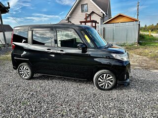 2017 Toyota Roomy I, чёрный, 826000 рублей, вид 4
