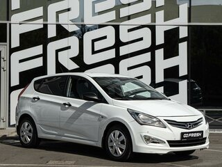 2014 Hyundai Solaris I Рестайлинг, белый, 847900 рублей, вид 1