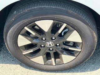 2023 Honda Stepwgn Spada VI, белый, 2070000 рублей, вид 3