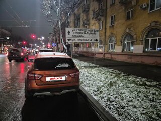 2018 Lada (ВАЗ) Vesta SW Cross I, оранжевый, 1050000 рублей, вид 3