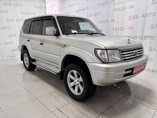 2001 Toyota Land Cruiser Prado 90 Series Рестайлинг, серебристый, 1400000 рублей, вид 3