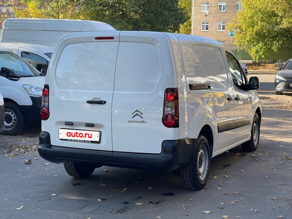 2021 Citroen Berlingo, белый, 1880000 рублей - вид 2