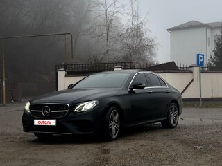 2020 Mercedes-Benz E-Класс 200 V (W213, S213, C238), чёрный, 3500000 рублей, вид 2