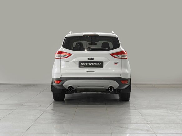 2016 Ford Kuga II, белый - вид 3