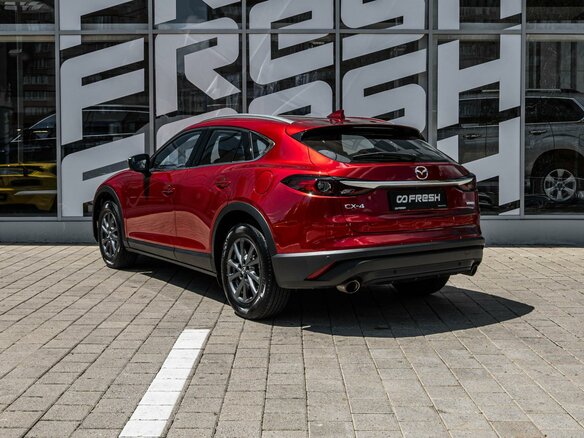 2023 Mazda CX-4 I Рестайлинг, красный - вид 1