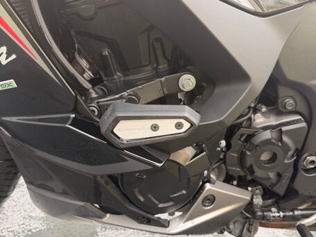 2024 Kawasaki Ninja 1000 SX, чёрный, 1400000 рублей, вид 4