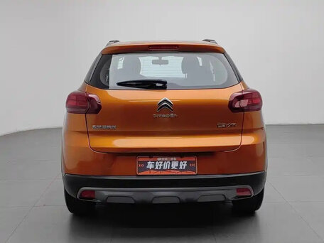 2023 Citroen C3-XR I Рестайлинг 2, оранжевый, 860000 рублей, вид 4