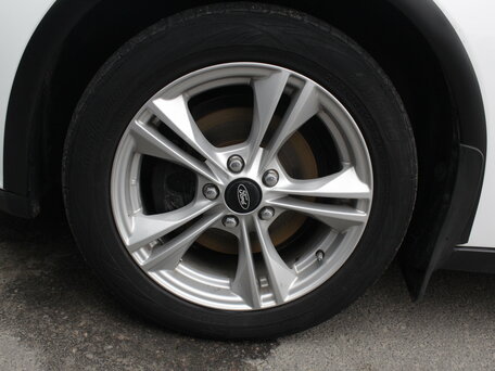 2011 Ford Focus III, белый, 660000 рублей, вид 5