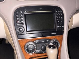 2008 Mercedes-Benz SL-Класс 350 V (R230) Рестайлинг 2, красный, 2400000 рублей, вид 3