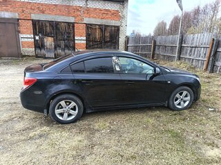 2012 Chevrolet Cruze I Рестайлинг, чёрный, 670000 рублей, вид 2