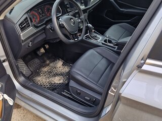 2021 Volkswagen Jetta 8-speed VII, серый, 1750000 рублей, вид 3