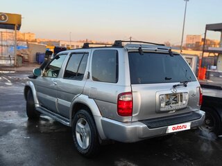 2002 Infiniti QX4 I, серебристый, 800000 рублей, вид 3