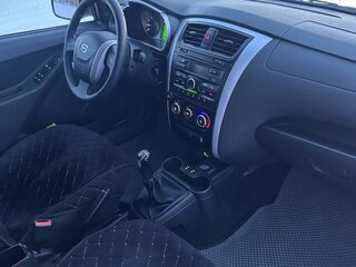 2014 Datsun on-DO I, серебристый, 300000 рублей, вид 4