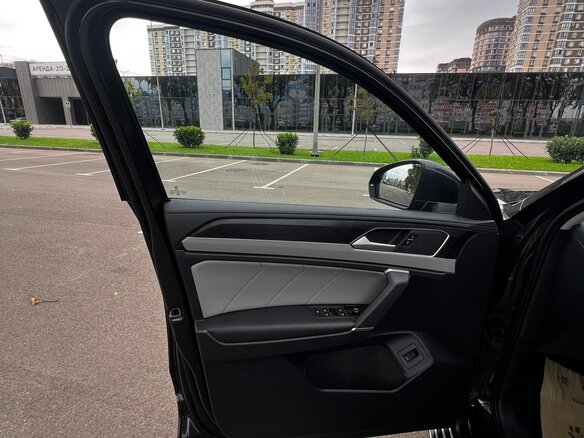 2023 Volkswagen Tayron I Рестайлинг, коричневый, 2960000 рублей - вид 18