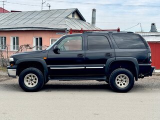 2005 Chevrolet Tahoe II, чёрный, 1350000 рублей, вид 4