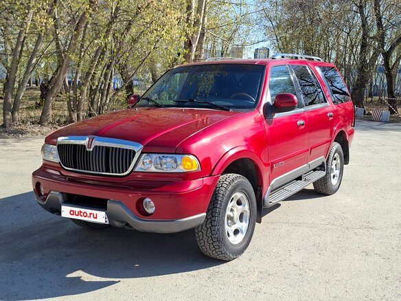 1997 Lincoln Navigator I, красный, 1000000 рублей - вид 1