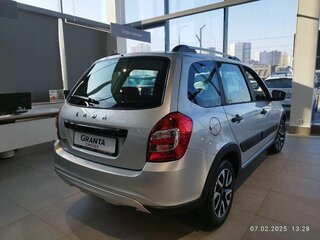 2026 Lada (ВАЗ) Granta Cross I Рестайлинг, серебристый, 1216000 рублей, вид 4
