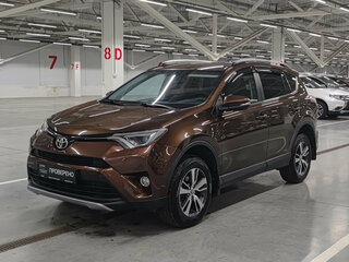 2017 Toyota RAV4 IV (XA40) Рестайлинг, коричневый, 2099000 рублей, вид 1
