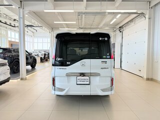 2015 Honda Stepwgn Spada V, белый, 2079000 рублей, вид 5