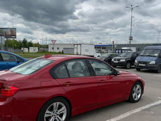 2012 BMW 3 серии 320i xDrive VI (F3x), красный, 1890000 рублей, вид 5