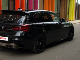 2017 BMW 1 серии M140i xDrive II (F20/F21) Рестайлинг 2, чёрный, 4000000 рублей, вид 4