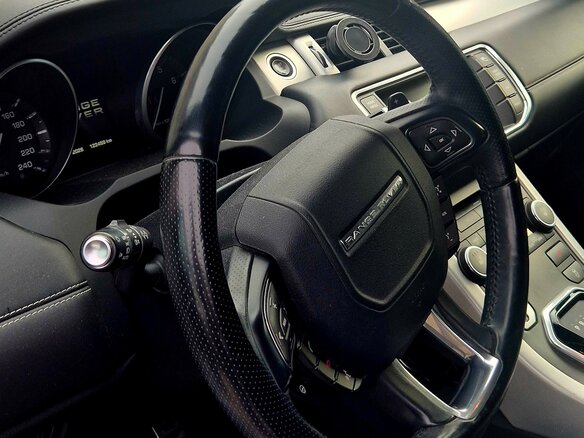 2012 Land Rover Range Rover Evoque 6-speed I, белый, 1549000 рублей - вид 7
