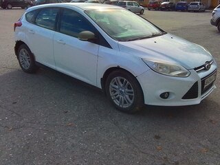 2015 Ford Focus III, белый, 770000 рублей, вид 3