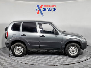 2012 Chevrolet Niva I Рестайлинг, серый, 319000 рублей, вид 3