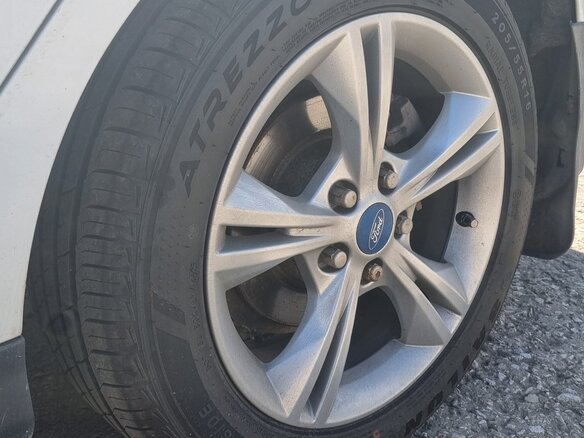2012 Ford Focus III, белый, 730000 рублей - вид 9