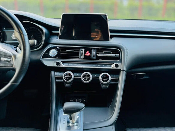 2018 Genesis G70 I, серый, 3060000 рублей - вид 11