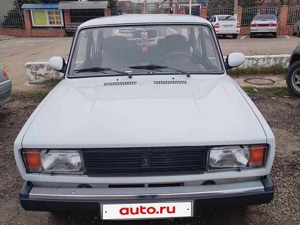 2007 Lada (ВАЗ) 21053-20, белый, 350000 рублей - вид 4