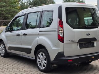 2022 Ford Tourneo Connect Grand II Рестайлинг, серебристый, 1950000 рублей, вид 5