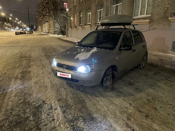 2008 Lada (ВАЗ) Kalina I, серебристый, 300000 рублей