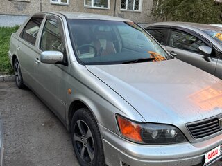 1998 Toyota Vista V (V50), серый, 330000 рублей, вид 1