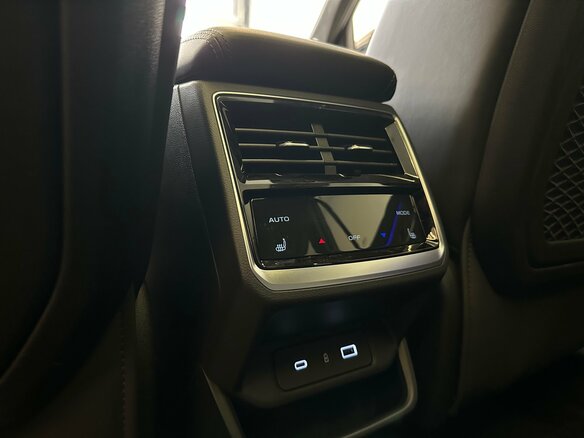 2026 Geely Monjaro I, чёрный, 4954990 рублей - вид 16