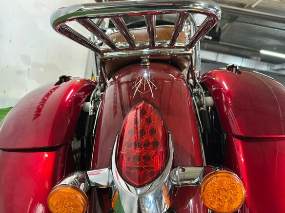 2015 Indian Roadmaster, красный, 920000 рублей - вид 15