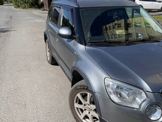 2011 Skoda Yeti I, серый, 680000 рублей, вид 3
