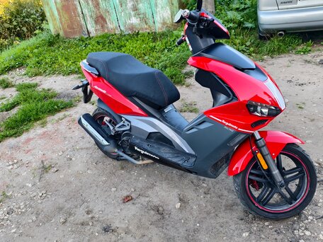 2022 Regulmoto Formula 125, красный, 135000 рублей, вид 4
