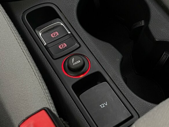 2014 Audi Q3 I (8U), белый, 1599000 рублей - вид 17