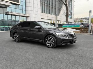 2021 Volkswagen Sagitar III Рестайлинг, серый, 1395000 рублей, вид 3