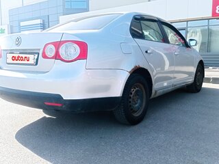 2008 Volkswagen Jetta V, серебристый, 360000 рублей, вид 3