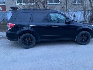 2011 Subaru Forester III Рестайлинг, чёрный, 1750000 рублей, вид 3