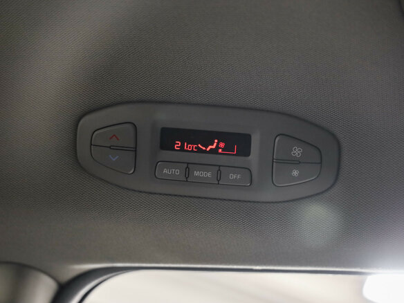 2018 Kia Carnival III, белый, 2806000 рублей - вид 31