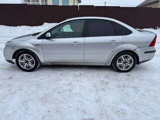 2007 Ford Focus II, серебристый, 350000 рублей, вид 4