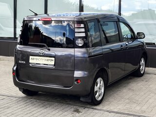 2010 Toyota Sienta I Рестайлинг 1, серый, 629000 рублей, вид 5