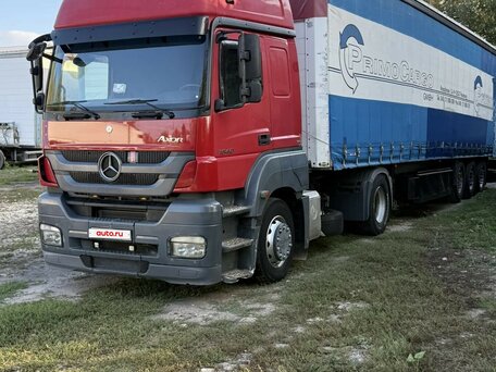 2013 Mercedes-Benz Axor, красный, 3500000 рублей, вид 1